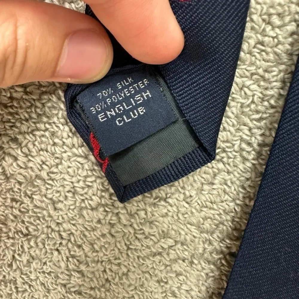 Allen Collins Navy Blue Red Whale Silk Blend Tie West Hartford Connecticut Prep